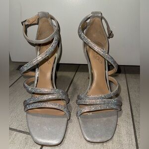 Badgley Mischka Silver Jewel Heels